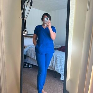 Brand: Med Couture Size: XS top S jogger (pant)